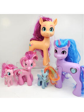My Little Pony Collection Including Talking Izzy. 5 Ponies Included. MLP Hasbro